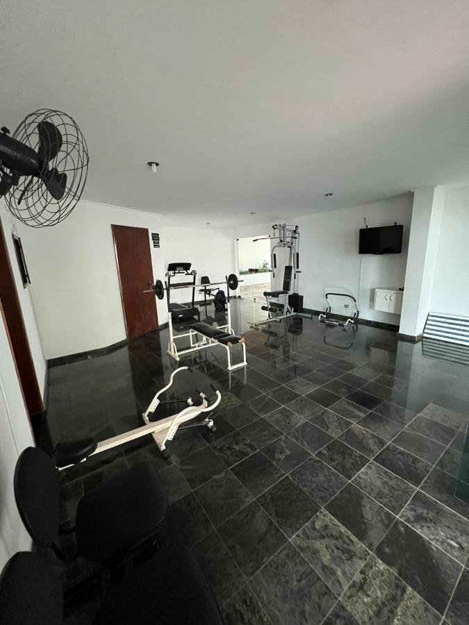 Apartamento No Guaruja Enseada A Beira Mar, Otima Localidade E Com Ar Condicionado Exterior photo